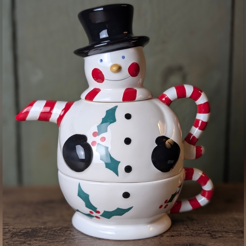 Temp-tations 3pc. Festive Snowman Teapot, Cup and Lid with Candy Cane Handle